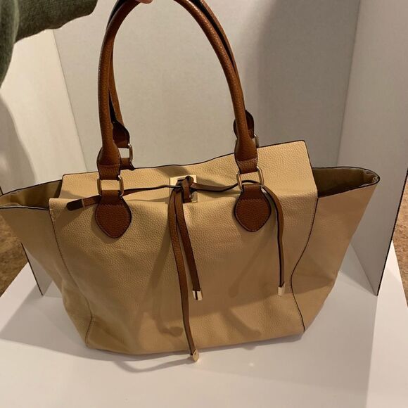 Cream and Brown Vegan Leather Bag - Picture 1 of 8
